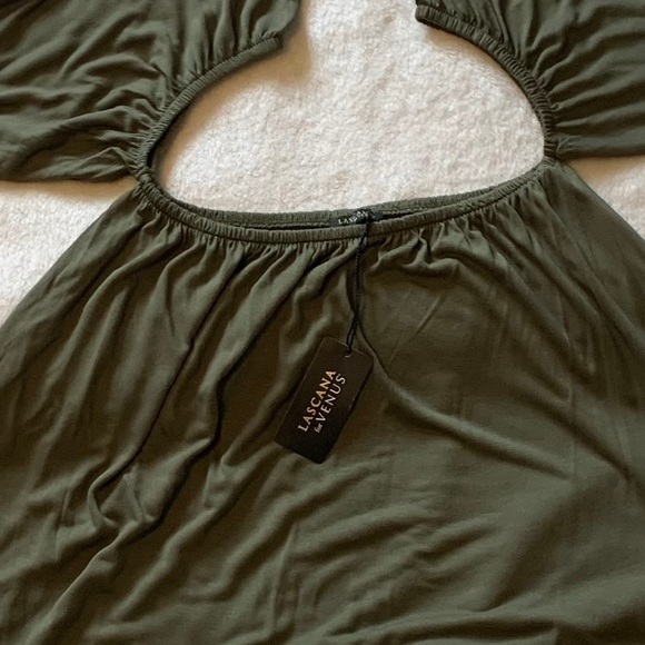 NWT Olive/Army Green Off Shoulder Shirt Top Medium - Picture 3 of 3